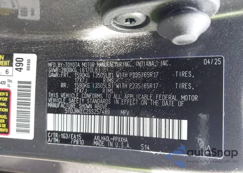 2025 Toyota Sienna Xle from USA, damaged, VIN 5TDJRKEC2SS257489